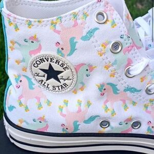 Chuck Taylor All Star Converse ⭐ Unicorns 🎠 Pride Sneakers Shoes Size 8